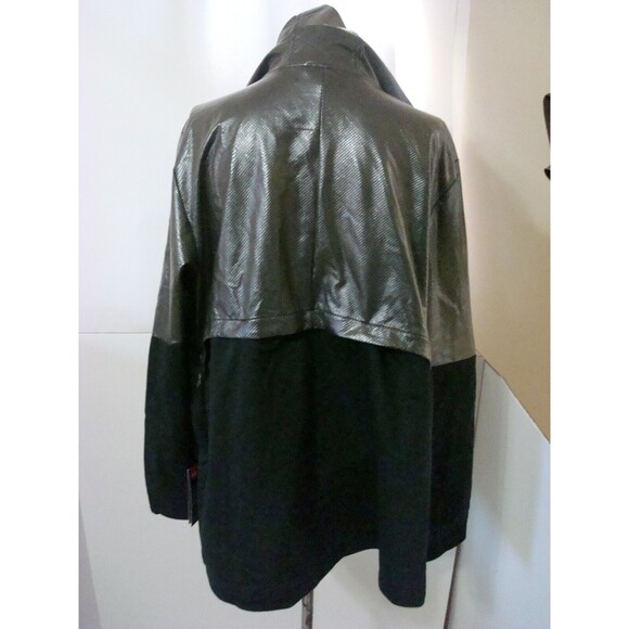 New Mens XL Under Armour NWT Swacket Jacket Black Wind Resistant Zipper Pockets - Picture 3 of 10